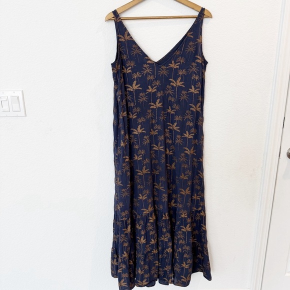 Boden- Navy & Gold ‘Alicia’ Rainforest/ Palm Tree Print Maxi Tiered Dress- 8P - Picture 6 of 7